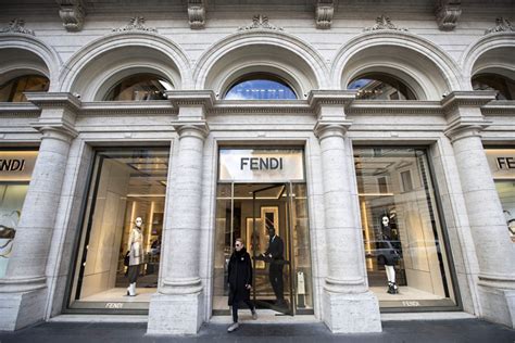 fendi palazzo kopen|fendi store in rome.